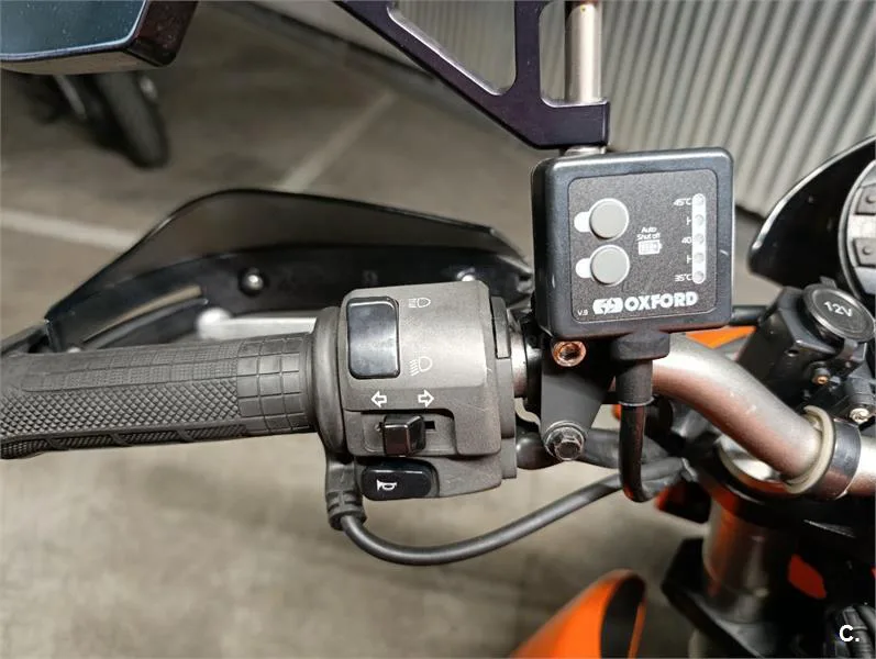 Kawasaki Z1000 – Vista 12