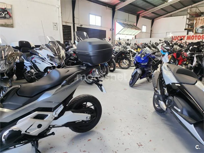 Honda Forza 750 – Vista 14