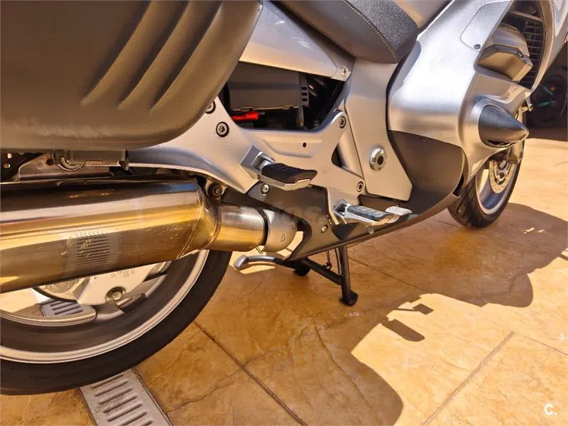 Honda Pan-European ST 1300 – Vista 6