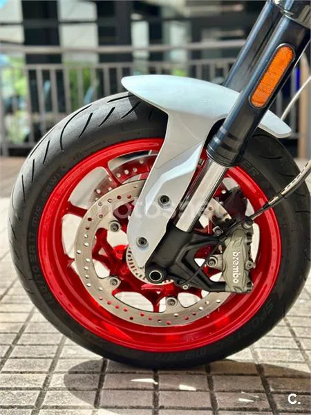 Indian FTR 1200 – Vista 25