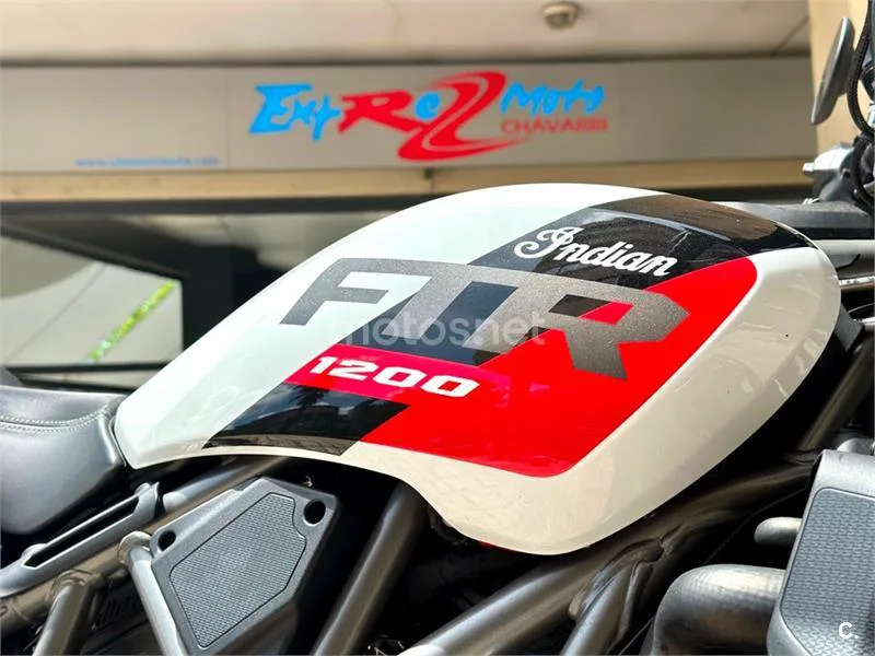 Indian FTR 1200 – Vista 31