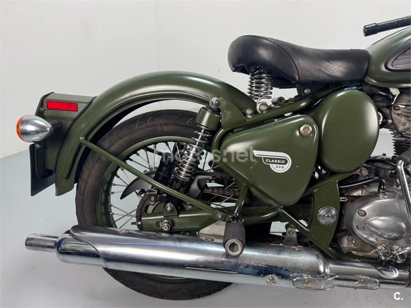Royal Enfield Classic – Vista 7