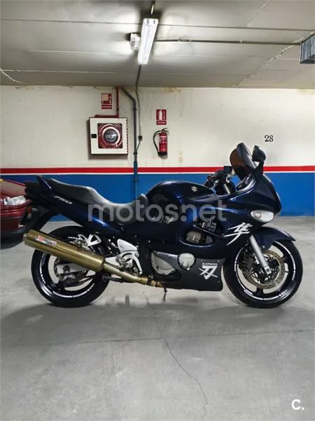 Suzuki GSX 750F – Vista 5