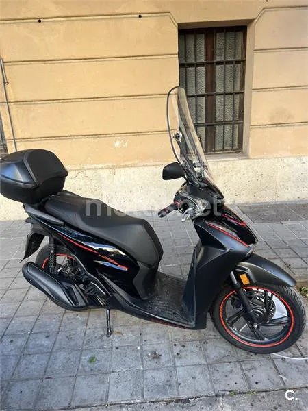 Honda SH 125i – Vista 2