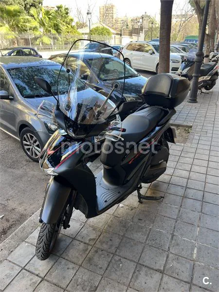 Honda SH 125i – Vista 5