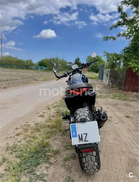 Ducati Scrambler – Vista 3
