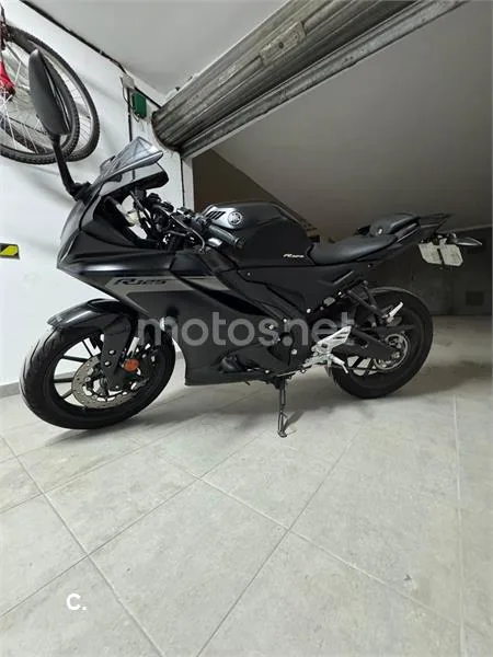 Yamaha R125 – Vista 3