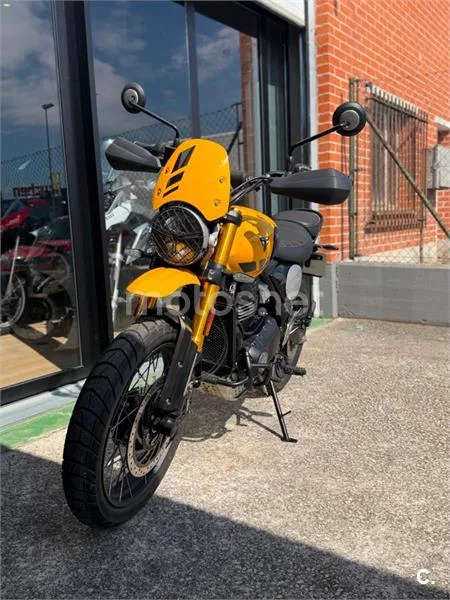 Triumph Scrambler 400 X – Vista 4