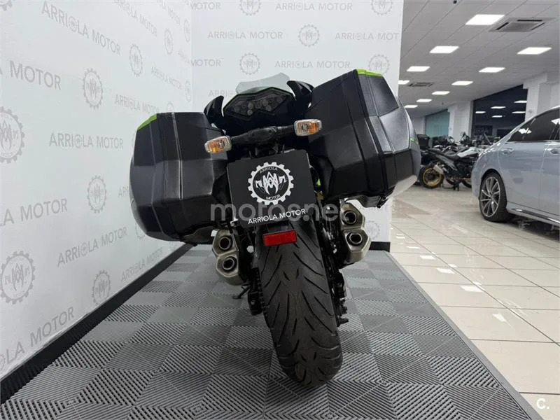 Kawasaki Z1000 SX – Vista 8