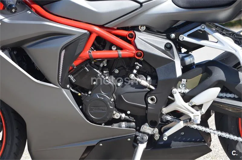 MV Agusta F3 675 - Vista 9