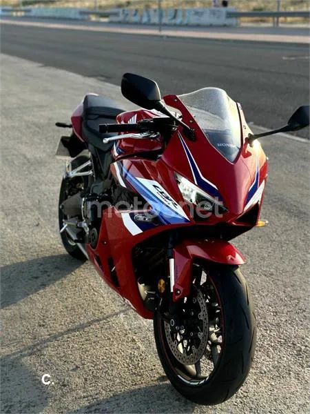 Honda CB 650 R – Vista 3