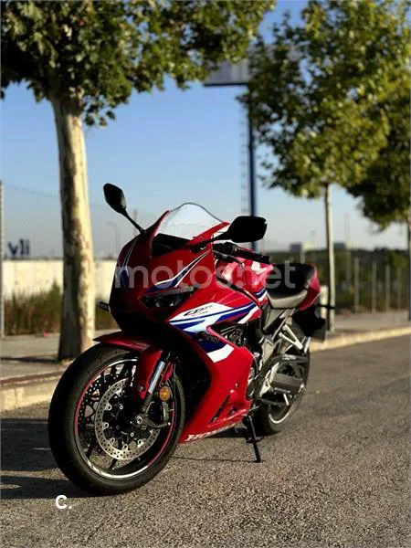 Honda CB 650 R – Vista 5