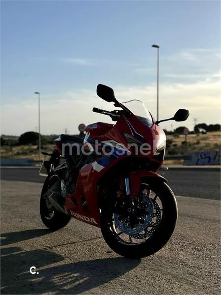 Honda CB 650 R – Vista 6