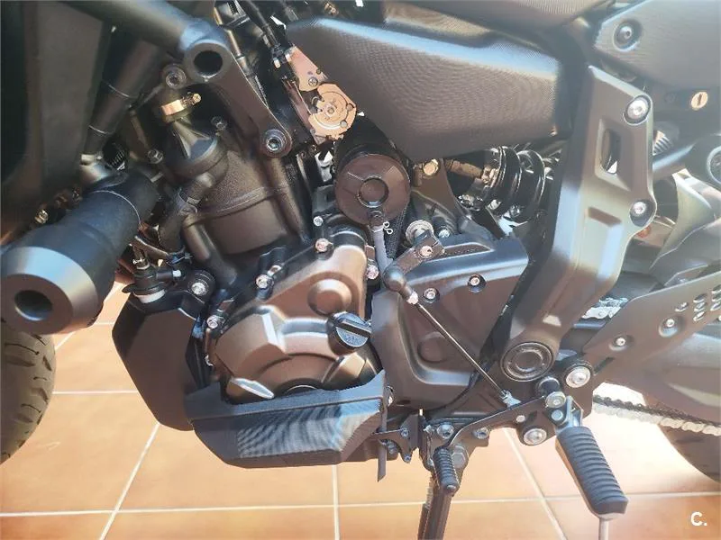 Yamaha Tracer 7 – Vista 9