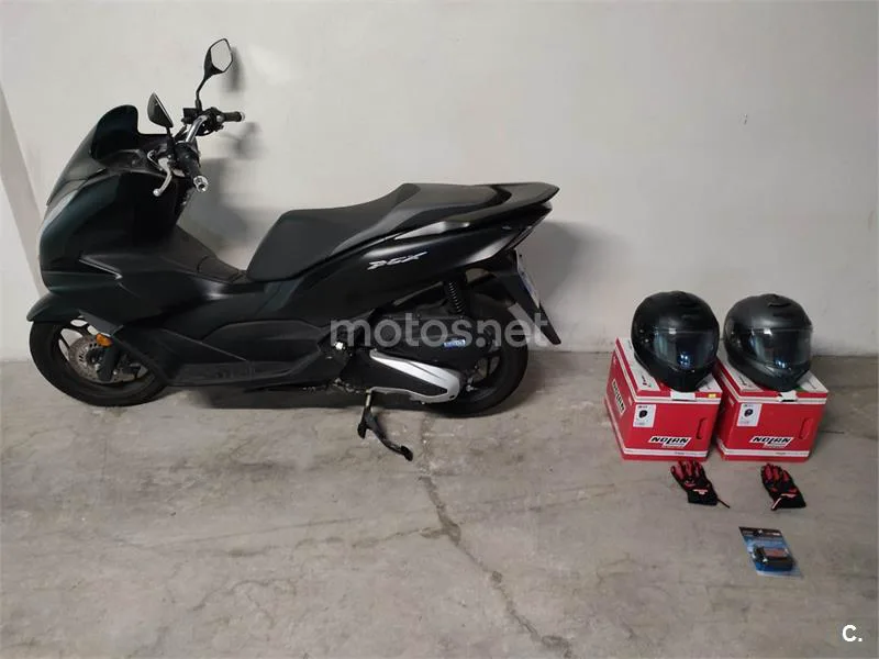 Honda PCX 125 – Vista 14