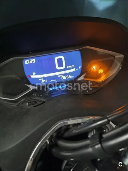 Honda PCX 125 – Vista 15
