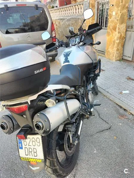 Suzuki V-Strom 1000 – Vista 4