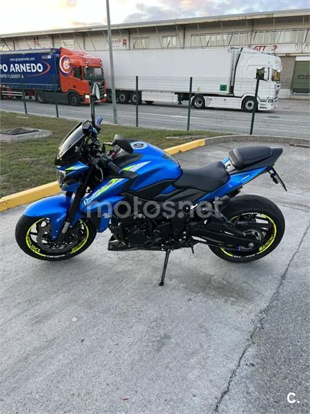 Suzuki GSX-S750 – Vista 3