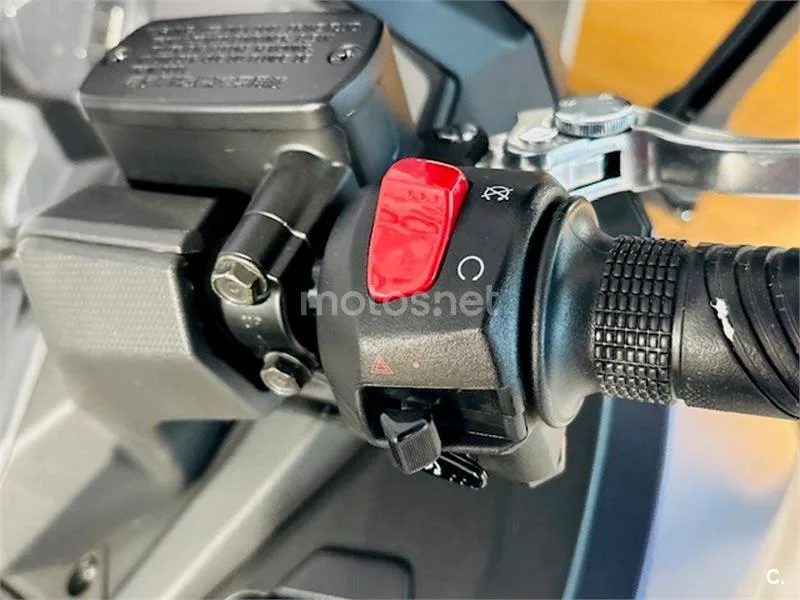 SYM Maxsym TL 508 – Vista 7