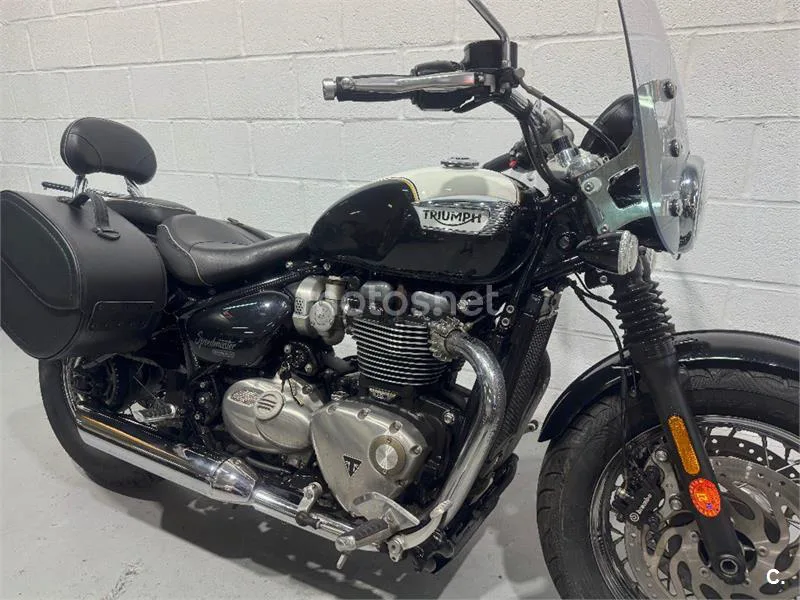 Triumph Bonneville Speedmaster – Vista 16