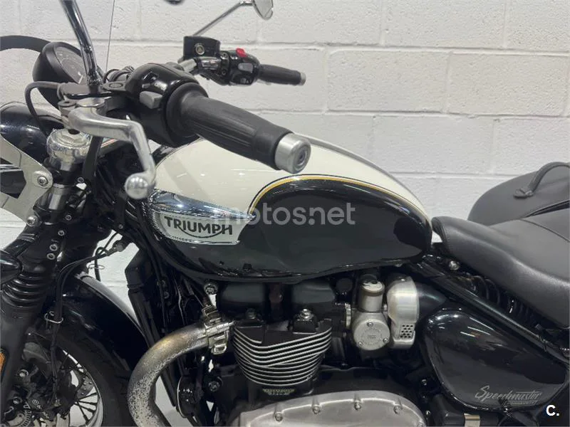 Triumph Bonneville Speedmaster – Vista 22