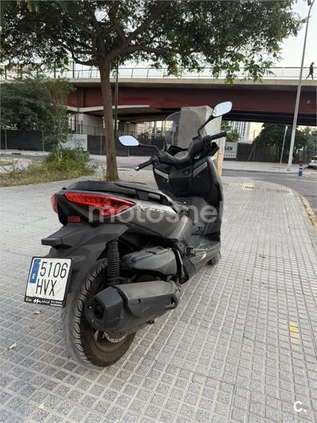 Yamaha XMAX 400 – Vista 2