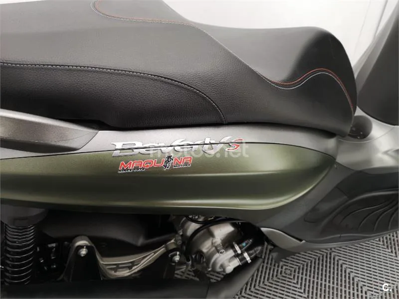 Piaggio Beverly 300 – Vista 12