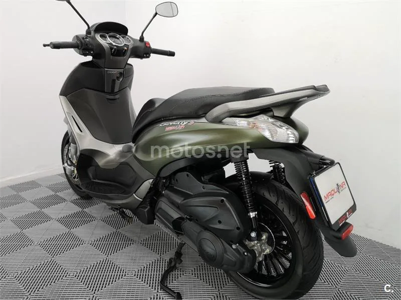 Piaggio Beverly 300 – Vista 16