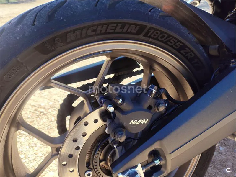 Honda CB 650 R – Vista 3