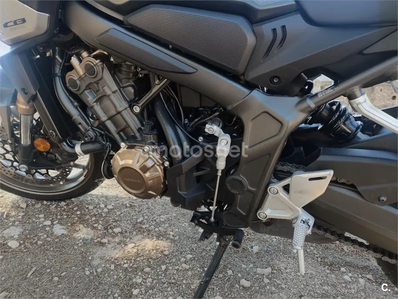 Honda CB 650 R – Vista 4