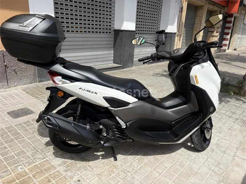 Yamaha NMAX – Vista 2