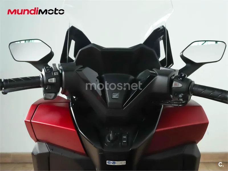 Honda Forza 125 – Vista 11