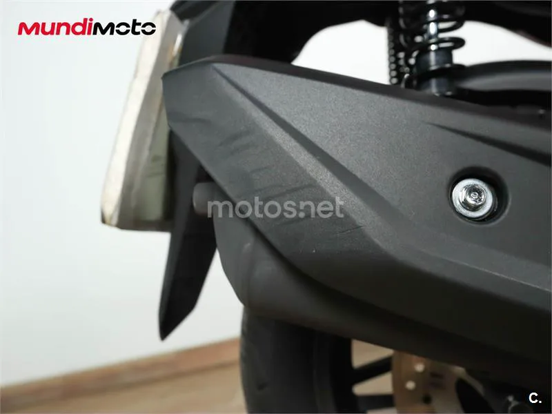 Honda Forza 125 – Vista 13