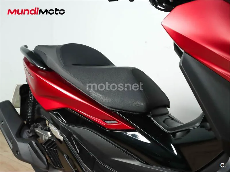 Honda Forza 125 – Vista 24