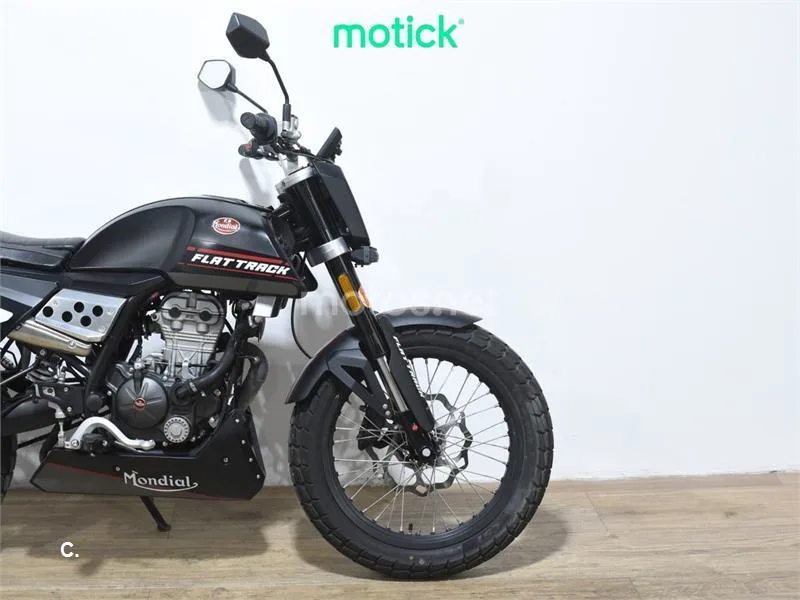 FB Mondial Flat Track 125 – Vista 4
