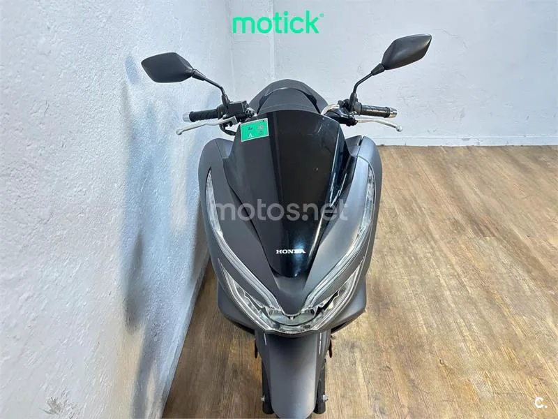 Honda PCX 125 – Vista 11