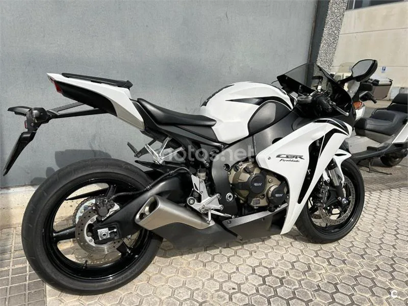 Honda CBR 1000 RR Fireblade – Vista 4