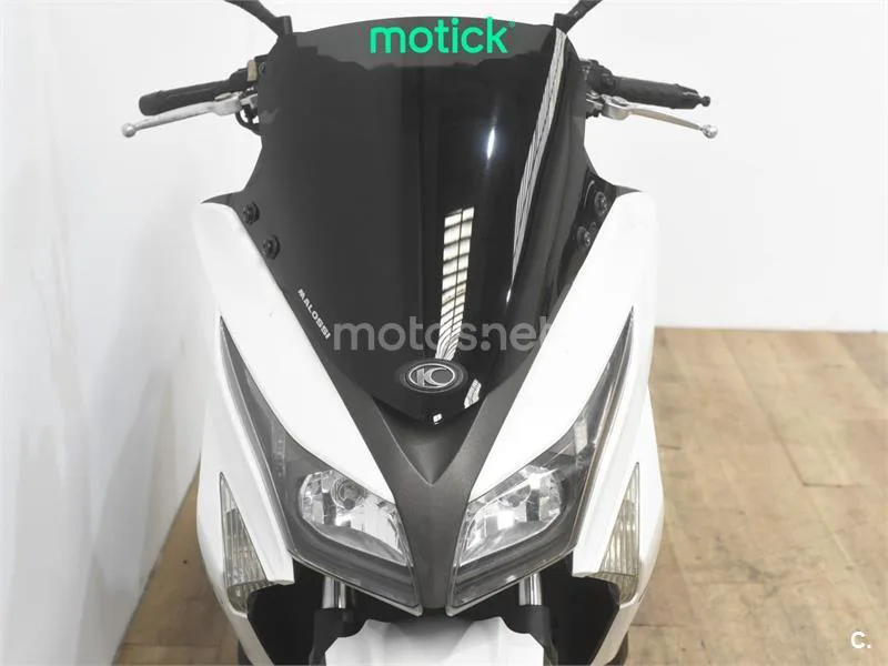 Kymco Grand Dink 125 – Vista 11