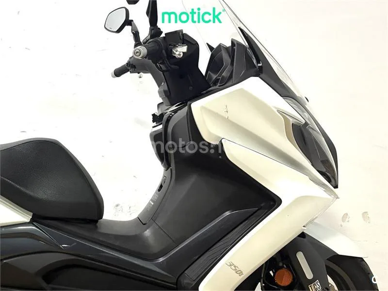 Kymco Super Dink 350 – Vista 3