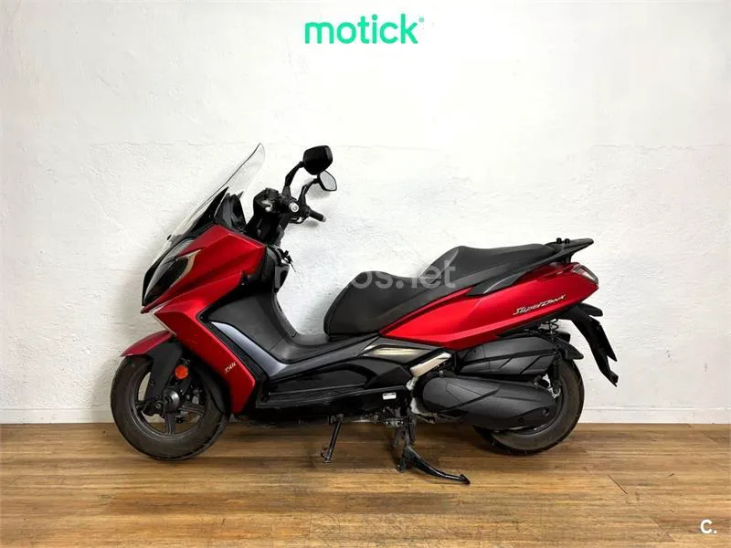 Kymco Super Dink 350 – Vista 7