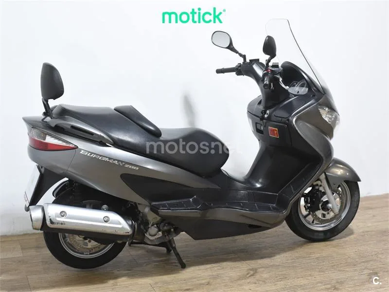 Suzuki Burgman 200 – Vista 10