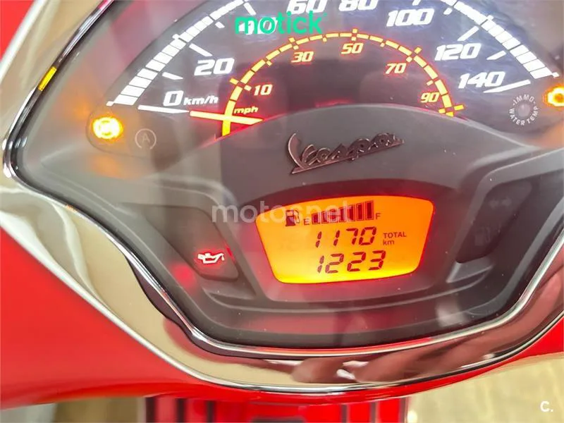 Vespa GTS 300 – Vista 5