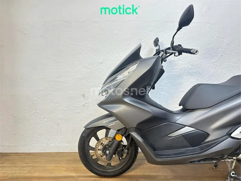Honda PCX 125 – Vista 8