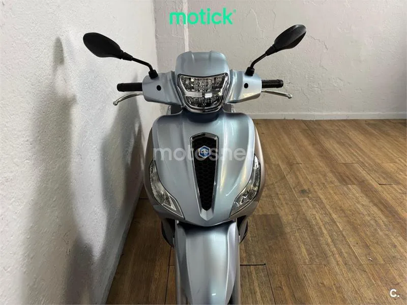 Piaggio Medley – Vista 11