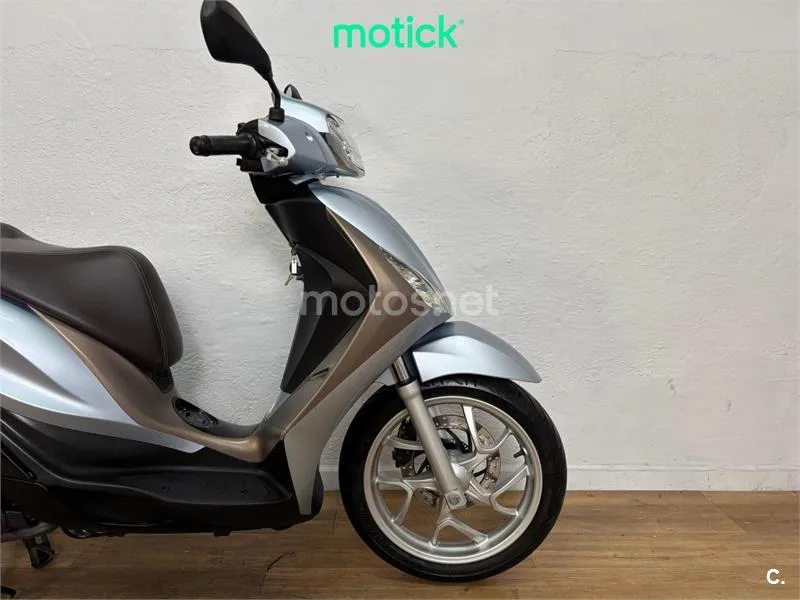 Piaggio Medley – Vista 4