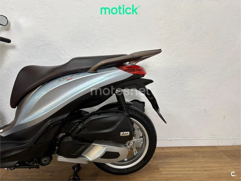 Piaggio Medley – Vista 9