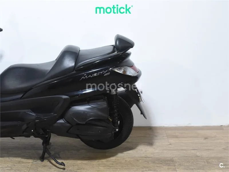 Yamaha Majesty 400 – Vista 9