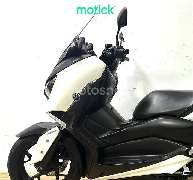 Yamaha XMAX 300 – Vista 6