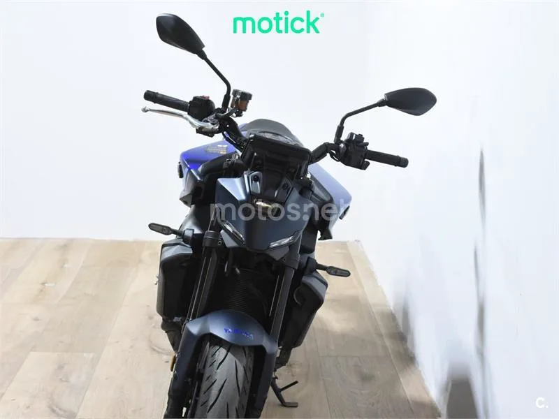 Yamaha MT-09 – Vista 11