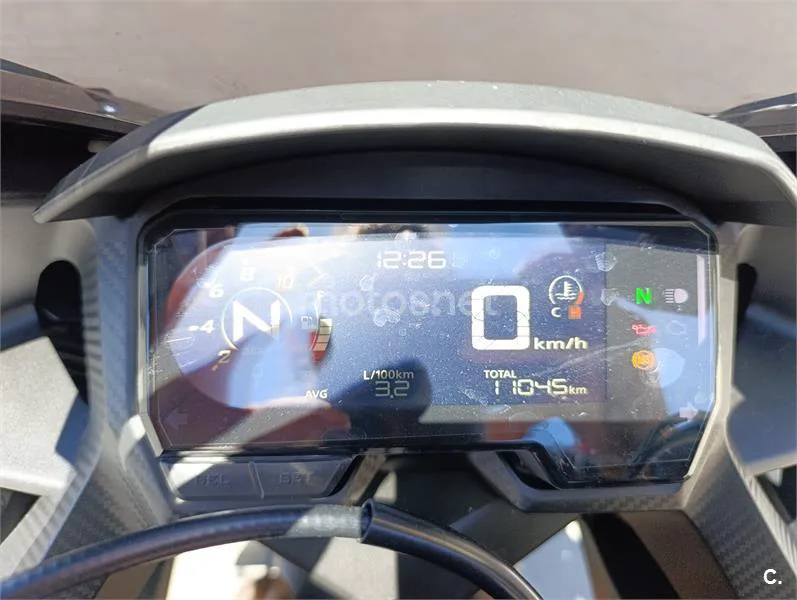 Honda CBR 500 R – Vista 9